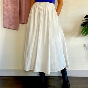 👗 White Linen Rayon A New Day midi circle pocket skirt (with adjustments)